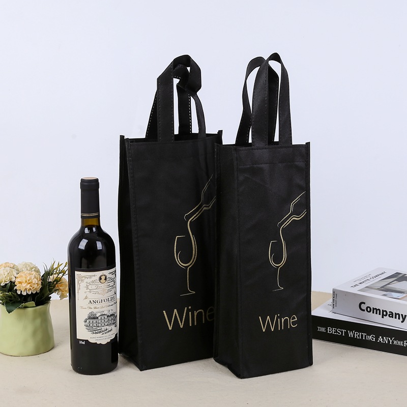 Present Non Woven Vinpåse med dragsko